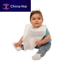 Single-use medical bib 20.909Schildrenwhite