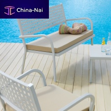 Traditional sofa CH630gardenmetal base3-seater