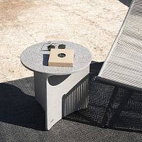 Contemporary side table ASPIC 001concreteconcrete baseround