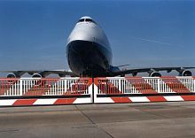 Airport gate Taxi Wayslidingmotorizedautomatic