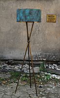 Floor-standing lamp CROISETTEbronzecontemporarycorded