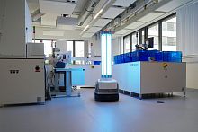 UV disinfection robot JOOLESmobile
