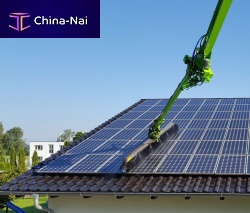 Water jet cleaning machine for photovoltaic applications