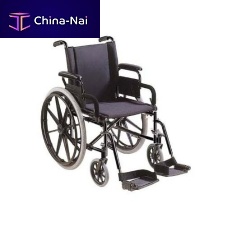 Manual wheelchair Classic lightoutdoorindoorwith legrest