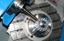 Titanium turning machining automotivefor aeronauticsfor railway