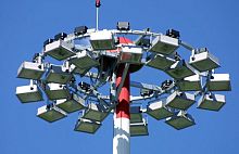 Lighting mast for airport