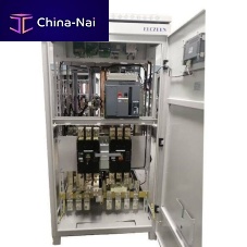 Three-phase voltage regulator automatic