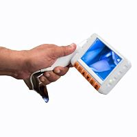 Video laryngoscope