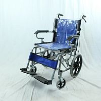 Manual wheelchair outdoorwith legrestwith armrests