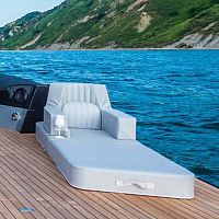 Contemporary sun lounger Sunbrella®acrylic fabricwater-repellent fabric