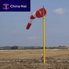 Airport wind cone WC-Iwith mastinternally illuminated