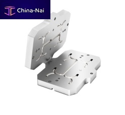 Hot runner system for automotive applications