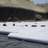Drainage geocomposite TENDRAINhigh-density polyethylene (HDPE)for landfills