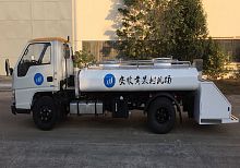 Self-propelled potable water truck JSTY5050GQS with lift platformfor airport
