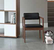 Contemporary chair WEST STREETindoorsolid woodleather