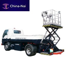 Self-propelled potable water truck with flow meterwith lift platformfor airport