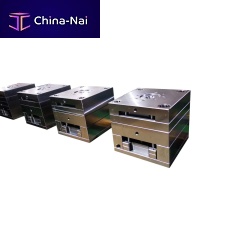 Multi-cavity plastic injection mold AM008packagingprototypingfor the packaging industry