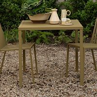 Contemporary dining table Trace powder-coated steelsteel basesquare