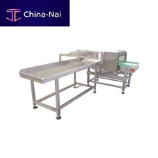 Conveyor metal detector tunnel typewith conveyorfor the food industry