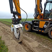 Trench compactor wheel compactor CT 2.8 Bvibrating