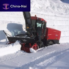 Self-propelled snow blower Supra 4002for runway