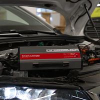 Portable battery charger SC750-14lead-acidlithiumLiFePO4