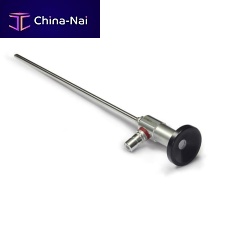 Arthroscope with speculum