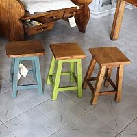 Rustic stool 3.00oakoak basewith footrest
