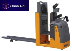 Low-level order-picker 620 PF achorizontal