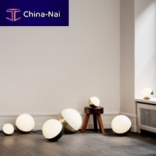 Floor lamp VL Studioaluminumbrassopalescent glass