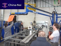 Articulated jib crane TWINAXE/SIMPLAXEfor weldingmobile