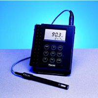 Portable conductivity meter ORION 136S