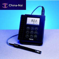 Portable conductivity meter ORION 136S