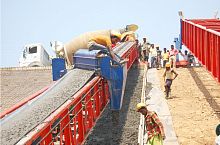 Belt conveyor RCC 750horizontaltransportfor concrete