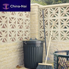 Concrete screen wall garden