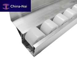 Lateral guide for conveyor