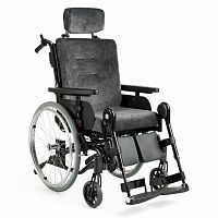 Electric wheelchair Priooutdoorindoorwith legrest