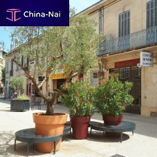 Design public bench A-LINApainted steelwith integrated planter
