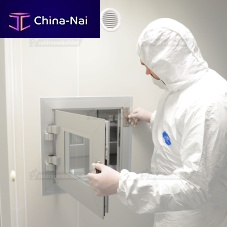 Clean room pass box