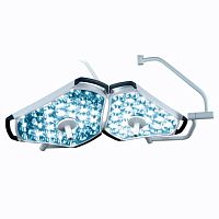 Ceiling-mounted surgical light Sim.LED 7000 MCmobileLED4-arm