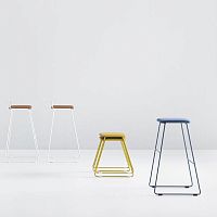 Contemporary bar stool HUGleatherpainted steel baseupholstered