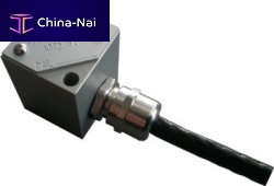 Triaxial acceleration sensor EM-82-50BMEMS