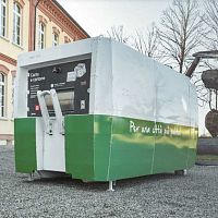 Mixed waste compactor mobilemodularside-loading
