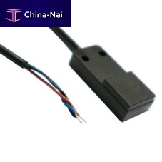 Inductive proximity sensor square