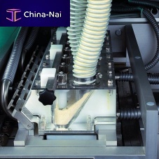 Continuous dosing feeder intermittent-motionfor packaging machinesfor pharmaceutical products