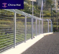 Wire mesh fencing ATHENA 2 ENfor sports fieldsgalvanised steelpainted steel