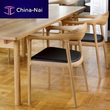 Scandinavian design chair Bridge indoorleatheroak base