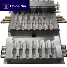 Multi-cavity injection blow mold DDW-IBMfor the packaging industry