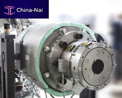Pipe extrusion head