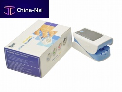 Fingertip pulse oximeter compactmedicalbattery-powered